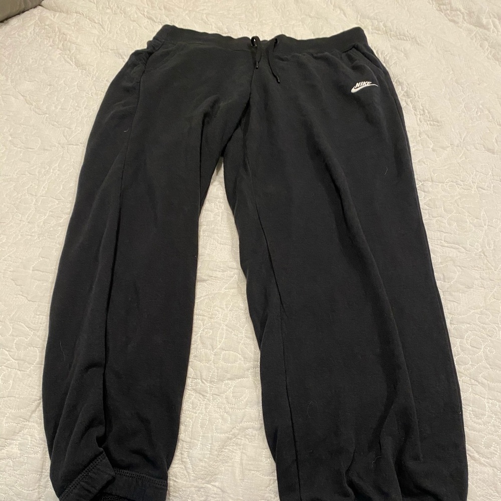Black nike sweatpants